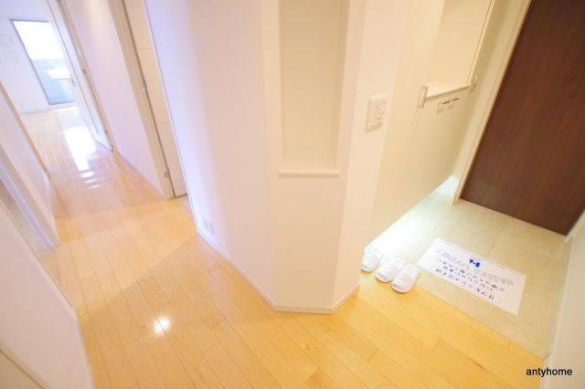 グレンパーク梅田北　仲介手数料無料の玄関