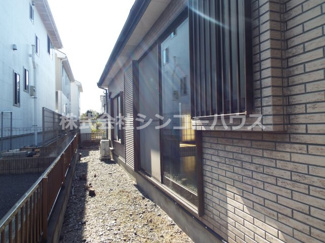 【外観】 | 東側から外観を撮影しています。