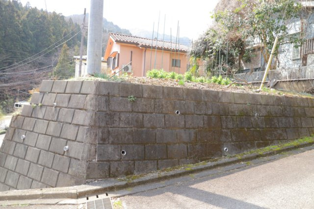 【外観】 | 土地探しをしていると都市計画区域という言葉を目にすると思います。法律によって、都道府県知事や国土交通大臣が指定するエリアのことを指しており、都市計画区域は市街化区域と市街化調整区域に分けられています。