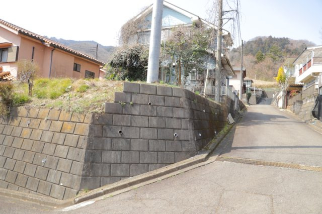 【外観】 | 販売されている全ての土地が、宅地用の土地であるとは限りません。都市計画法に基づき、基本的に住宅を建てることができるのは土地計画区であることに加え、市街化区域として定められている地域のみとなっています。