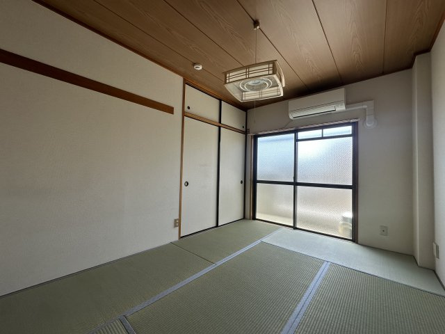 田島マンションの和室