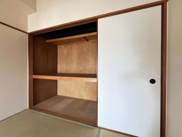 グランデージ英の収納