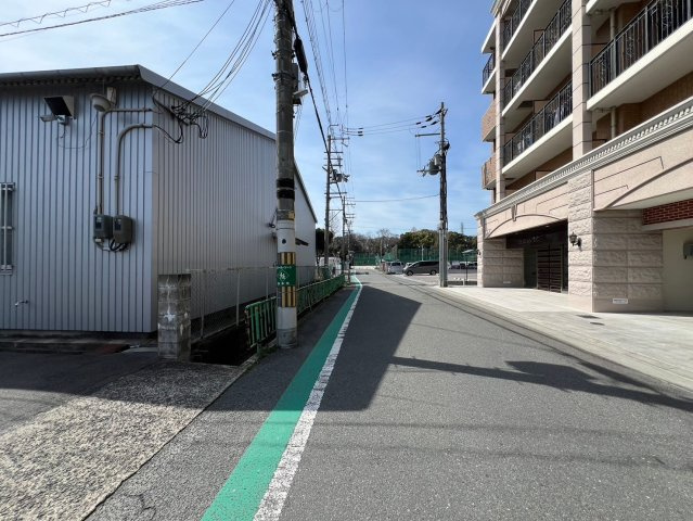 グランデージ英の周辺