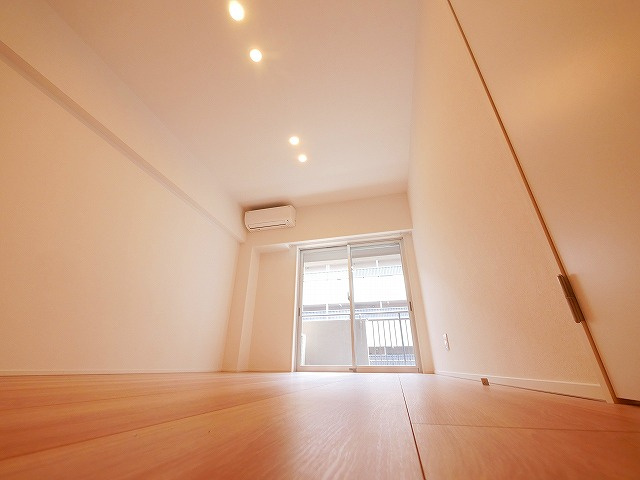 アルファグランデの洋室