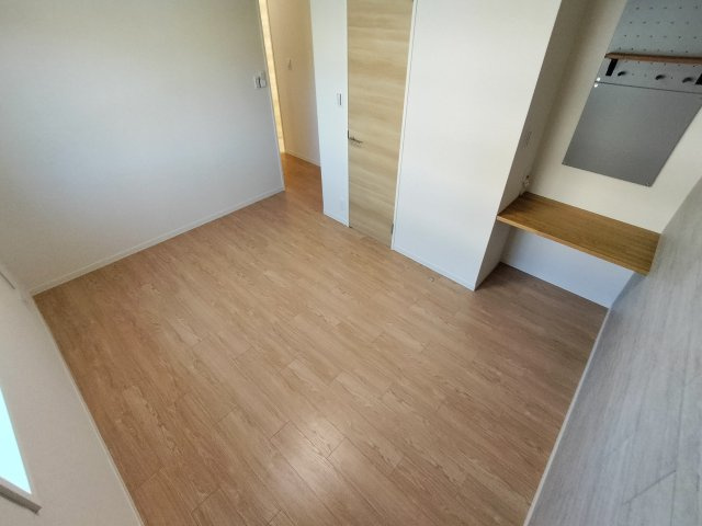 サンライズ村田Cの洋室|スタンダードな洋室です