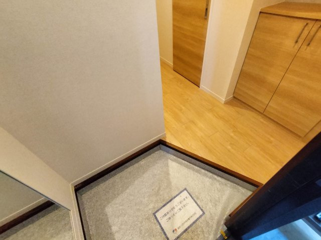 サンライズ村田Cの玄関|落ち着いた玄関です