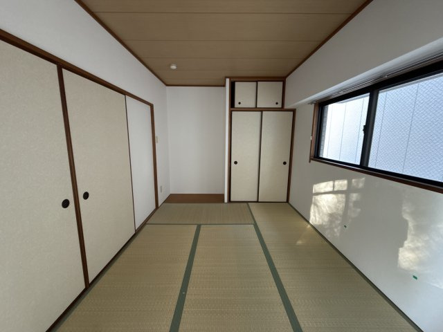 ハイツASAHIの寝室