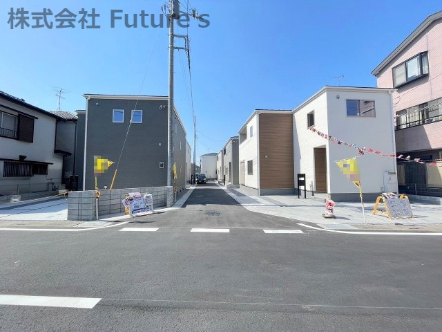 三郷市戸ケ崎3丁目　新築戸建　全7棟　5号棟の前面道路含む現地写真|前面道路含む現地写真です。