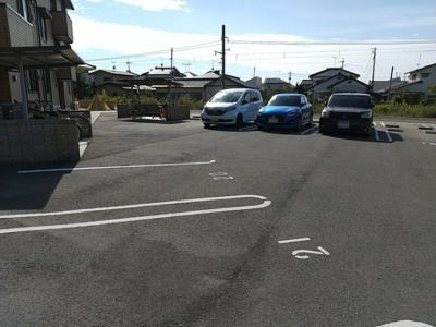 【駐車場】 | 恩田ヒルズ | カースペースがあります