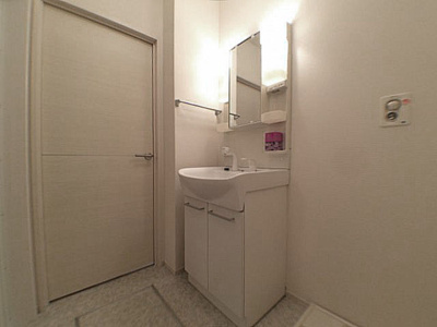 【洗面所】 | アベイユガーデン | 洗面所