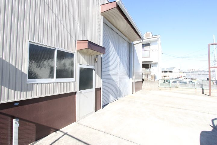 植田東１丁目倉庫Ｅの外観