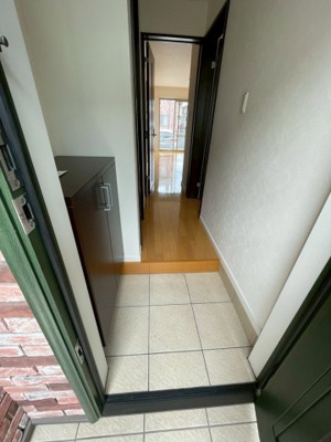 【玄関】 | レーヴ グランディス B