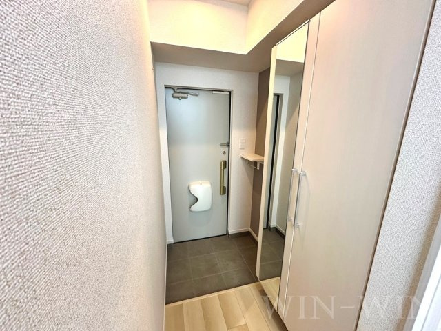 フリーデンハイム中浜の玄関