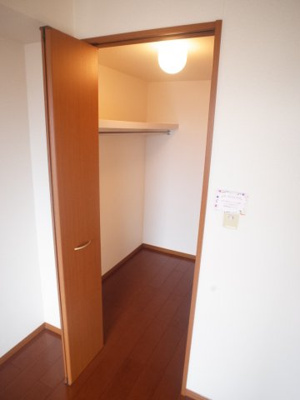 【収納】 | クレールヒル白水 | ウォークインクローゼット