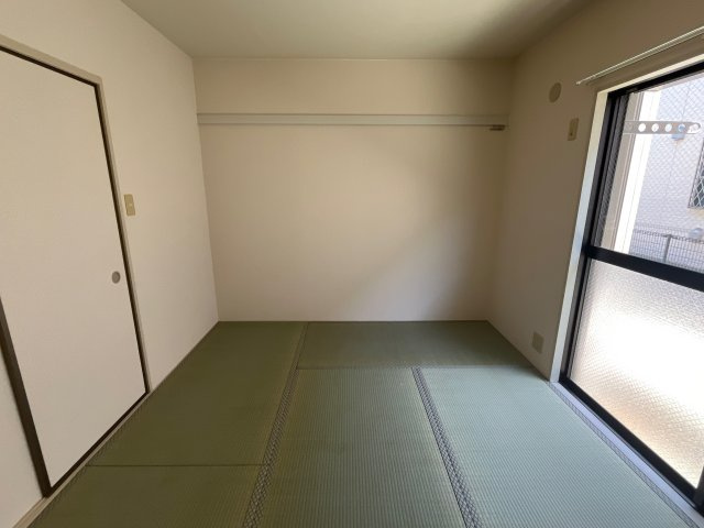 Ｆｒａｇｒａｎｃｅ　Ｃｏｍｐｌｅｔ　B棟の寝室