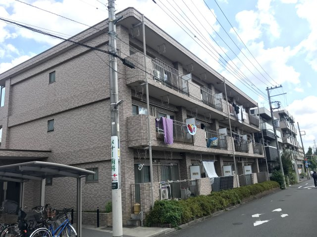 昭島市中神町の賃貸マンションの外観