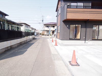 【駐車場】 | Blooming　Garden　御山中屋敷　1号棟