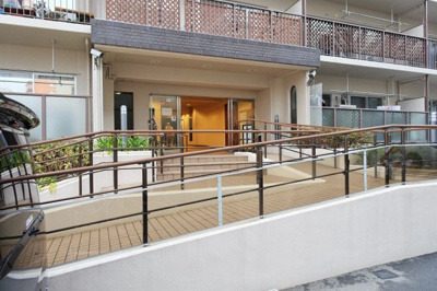 【エントランス】 | 大淀セントポリア | 充実した周辺施設