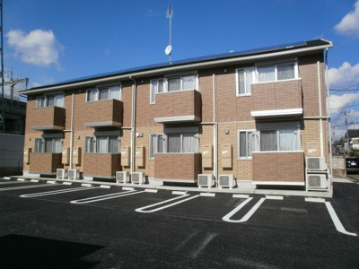 【外観】 | プランドール輝Ｂ | 外観です。建物前が駐車場です。