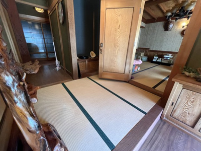 【玄関】 | 春日町中山中古住宅2100万円