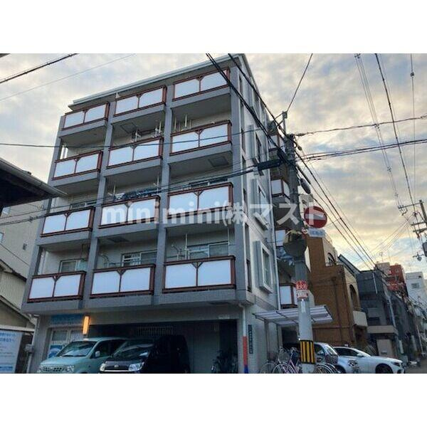 K’scourt真法院の外観