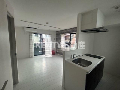 【居間・リビング】 | LiveFlat戸越 | ゆったりとしたリビングです