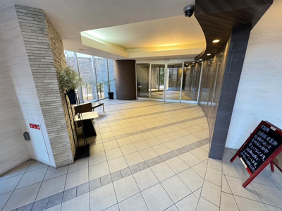 【その他共用部分】 | アイランドテラス深江橋 | 開放的で明るいロビー