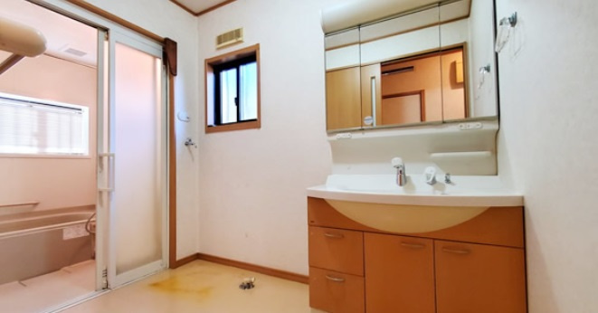 宇都宮市西川田南１丁目　戸建　予約済の独立洗面台