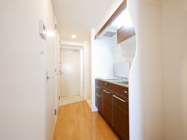 ＳＥＲＥＮｉＴＥ谷四のキッチン