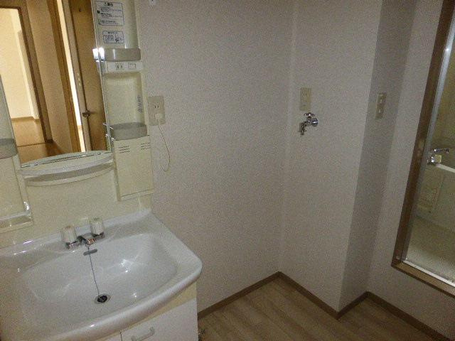 サンビレッジ東台　Bの独立洗面台|洗面所