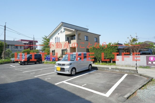 サンすばる21【10,000円キャッシュバック対象物件】の駐車場|カースペースがあります