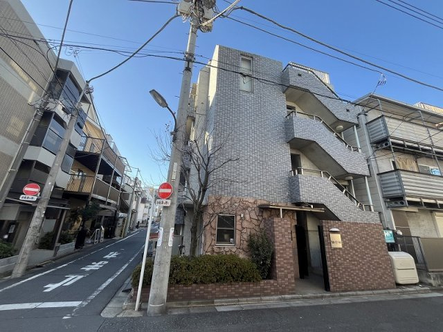 池袋本町１丁目一棟売マンションの外観