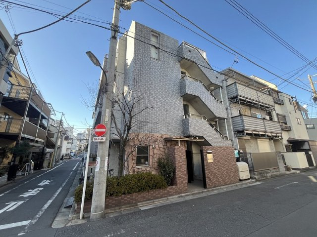 池袋本町１丁目一棟売マンションの外観