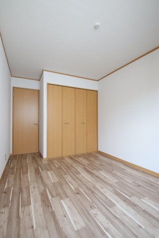 【寝室】 | グランソレイユ