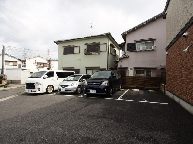 【駐車場】 | グランソレイユ