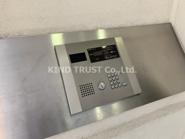 クレグラン北梅田のセキュリティ