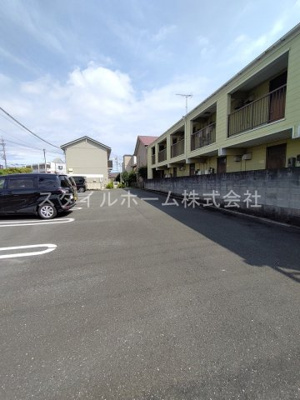 【駐車場】 | グレイス小松