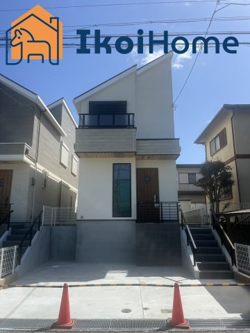 西区糀台　新築戸建　A号地の駐車場|弊社独自で毎月５組限定「人気オプション３点パック」カーポート・バルコニー・ウッドデッキを１万円で取付