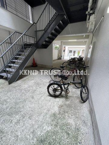 東邦マンションの駐車場|駐車場に車を止められます