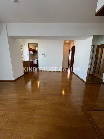 ユニアルス扇町公園の居間・リビング|ゆったり過ごせるリビングです