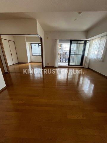 ユニアルス扇町公園の居間・リビング|ゆったり過ごせるリビングです