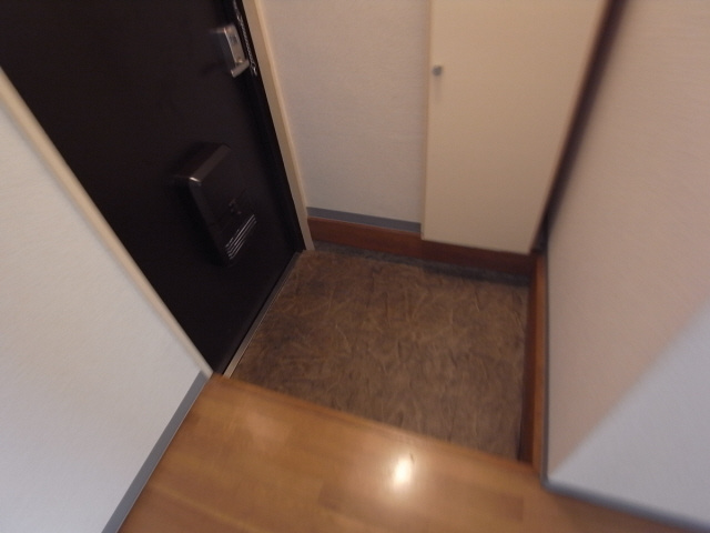ラガール深江の玄関