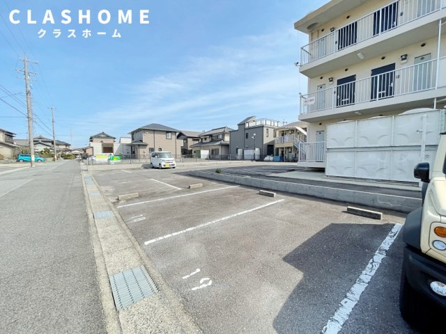 レインメーカー　　刈谷市の賃貸ならクラスホーム刈谷店の駐車場
