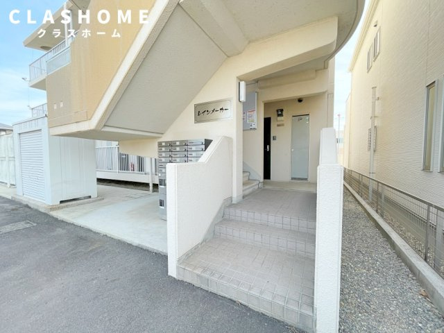 レインメーカー　　刈谷市の賃貸ならクラスホーム刈谷店のエントランス