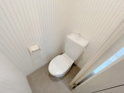 【トイレ】 | サンフラッツ新大阪（別館） | 清潔感のあるトイレです