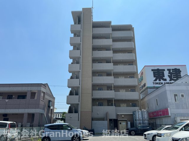 メルベーユコートの外観