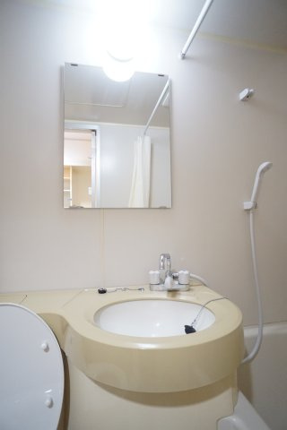 スイートキャッスル市川の洗面所|3点ユニット♪