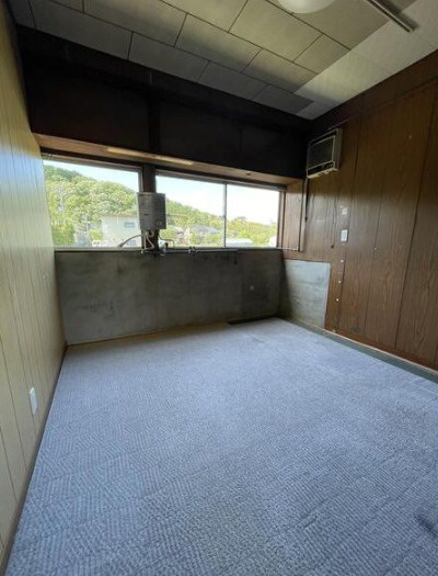 近江八幡市白王町の倉庫の内装