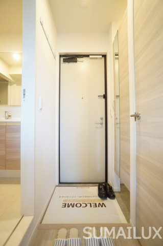 熊本市南区野田１丁目のアパートの玄関