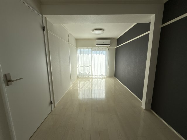 五反ビルの子供部屋
